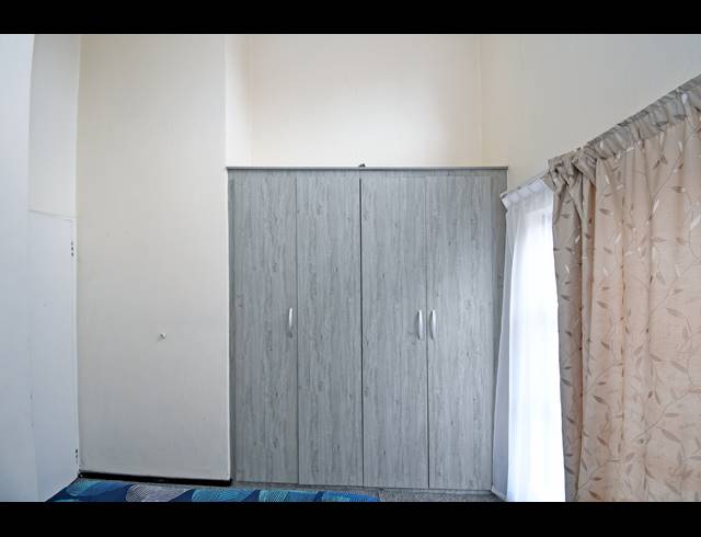 2 BEDROOM TOWNHOUSE FOR SALE IN NORTH RIDING